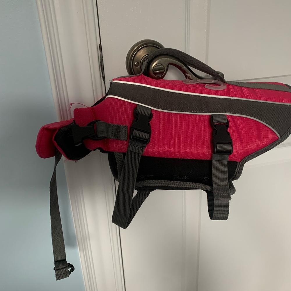 Dog Life Jacket - Picture 6 of 6